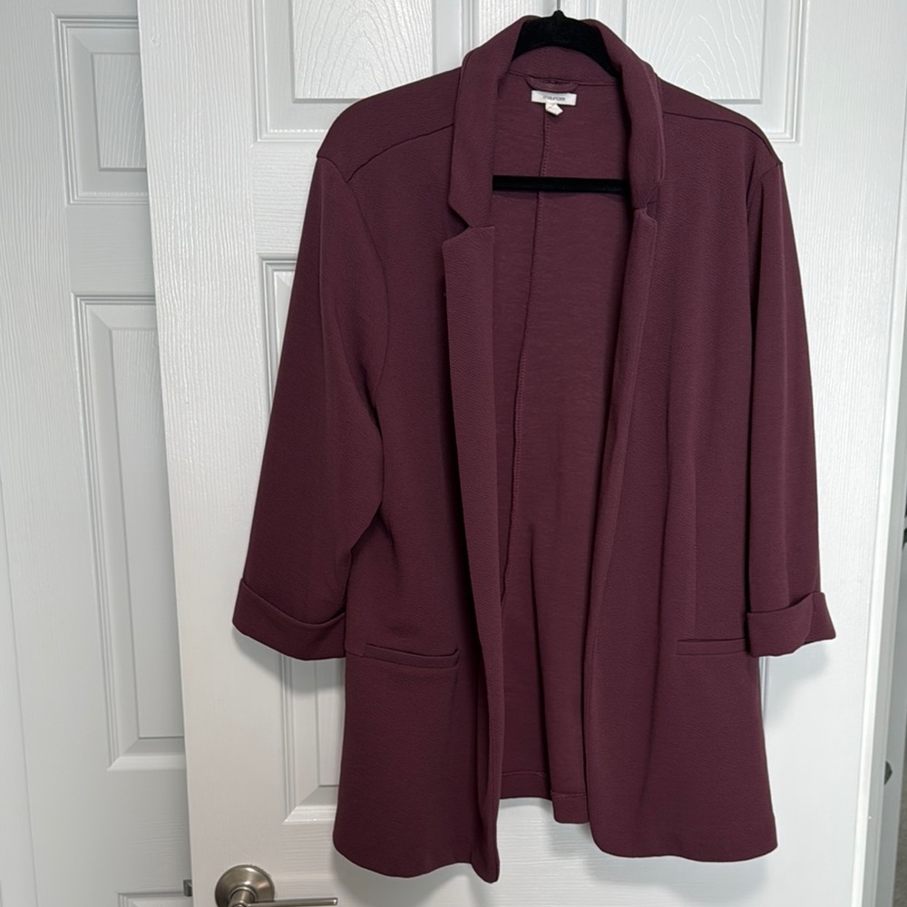 Maurice’s Chic Burgundy Open Blazer (AE)